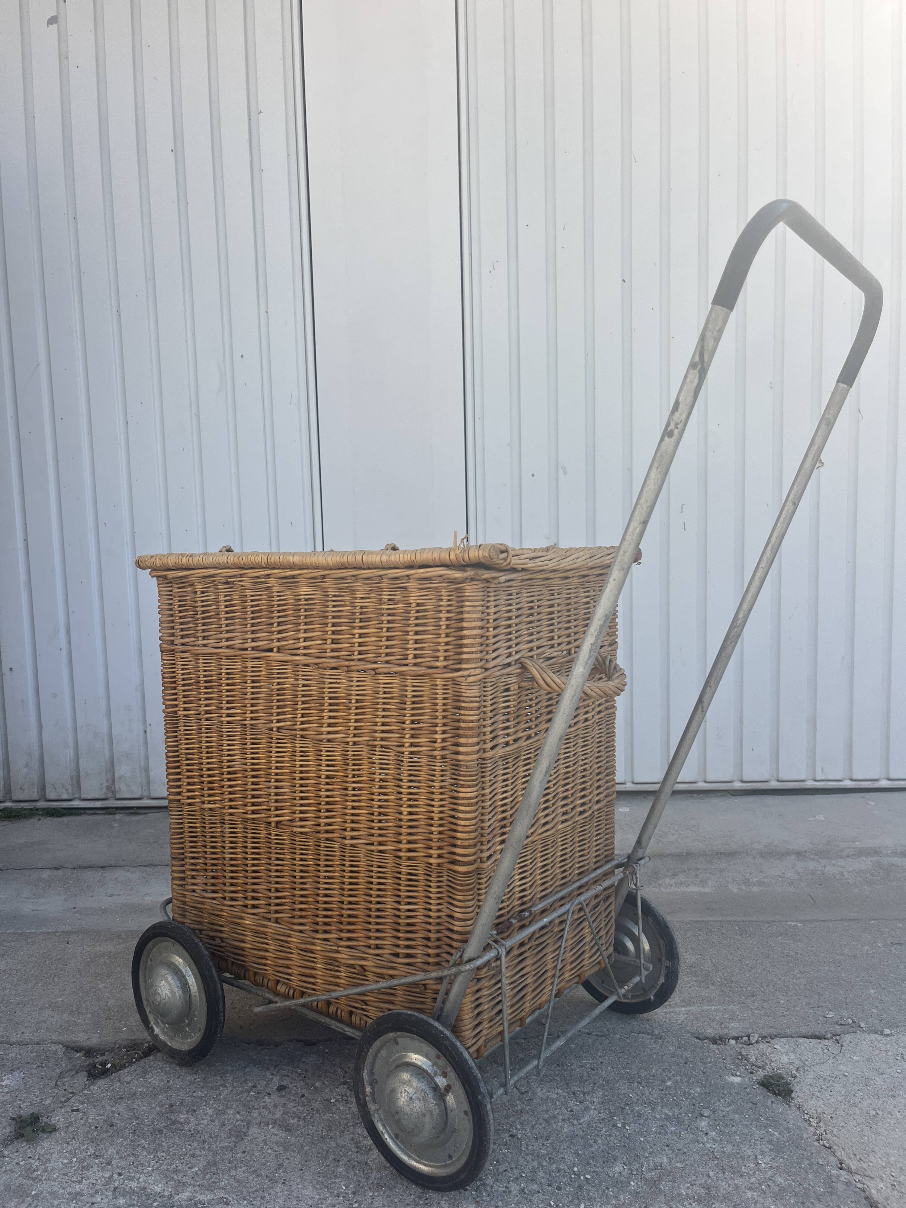 Shopping basket