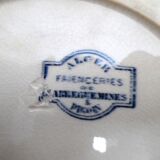 Seven plates of Sarregemines