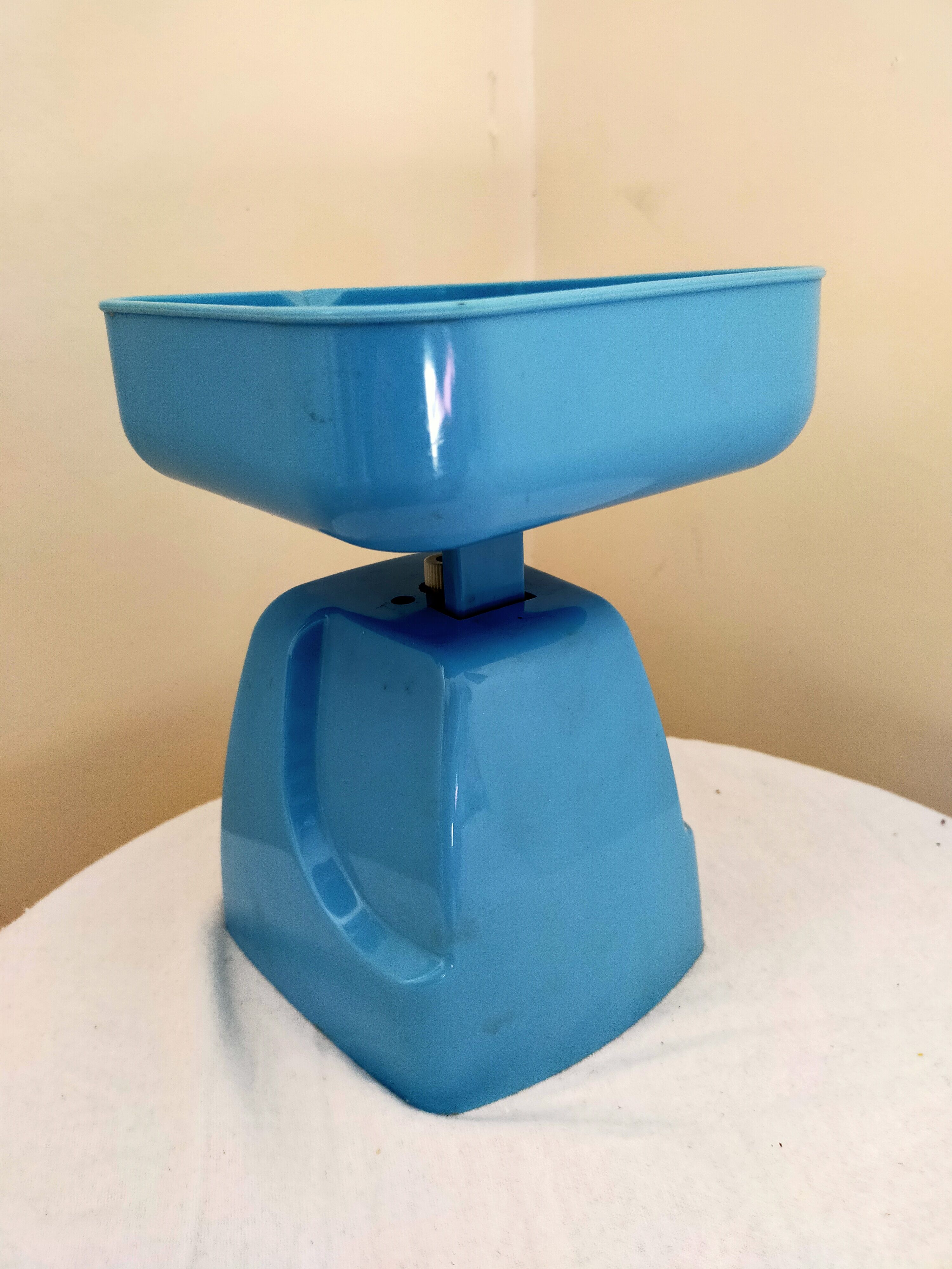 Kitchen scale from the 60s/70s