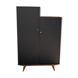 Armoire asymétrique