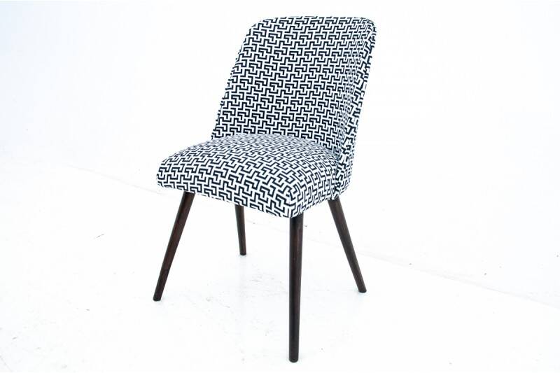 Scallop chair, Poland, 1960s. After renovation.