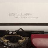 Typewriter olympia typing s garnet