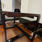 Laminate wood desk