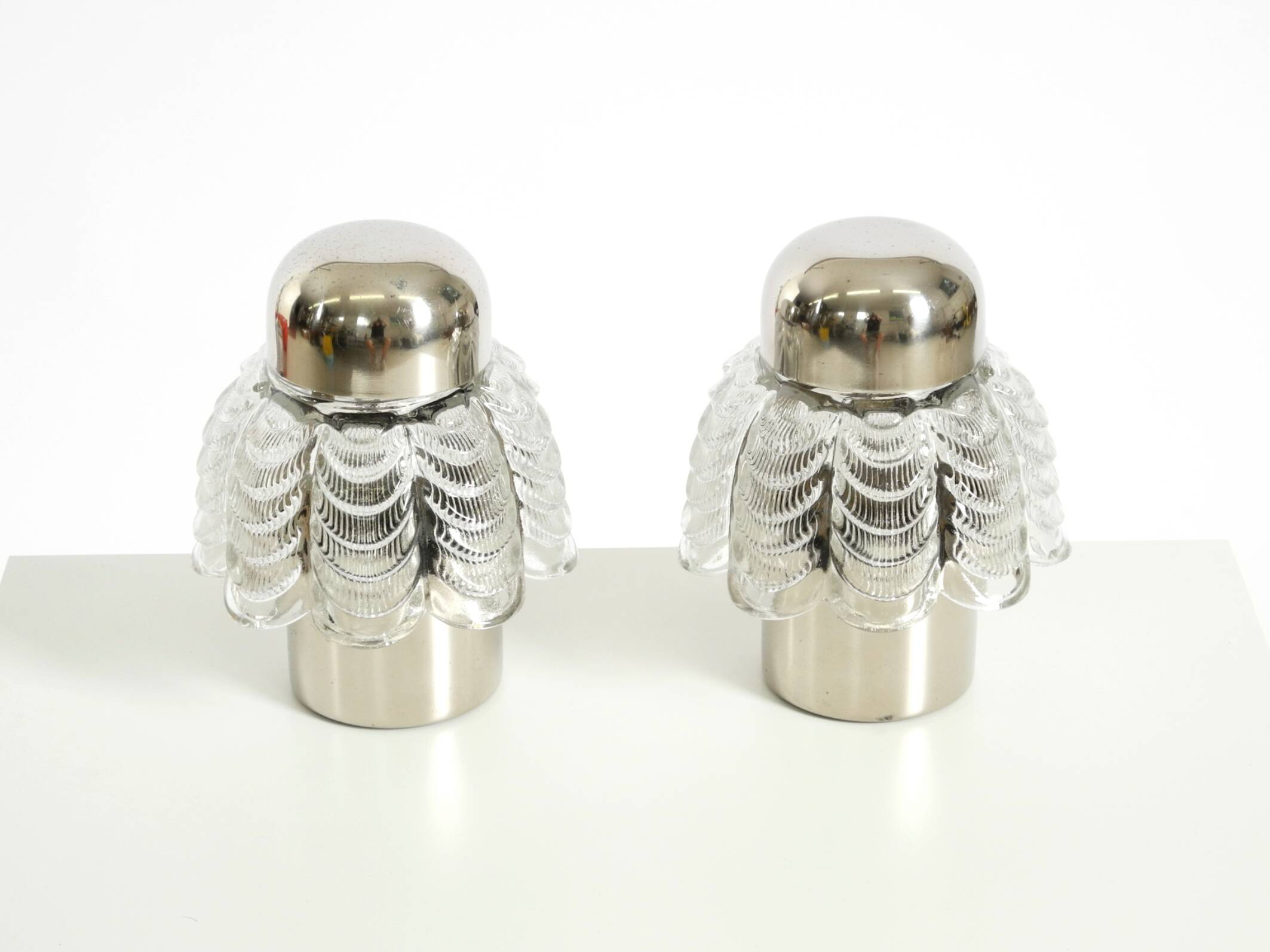 Two large, rare 1960s metal and glass table lamps by VEB Narva Leuchtenbau