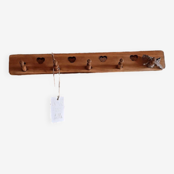 Coat rack with 5 hooks