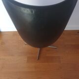 Egg armchair by Arne Jacobsen