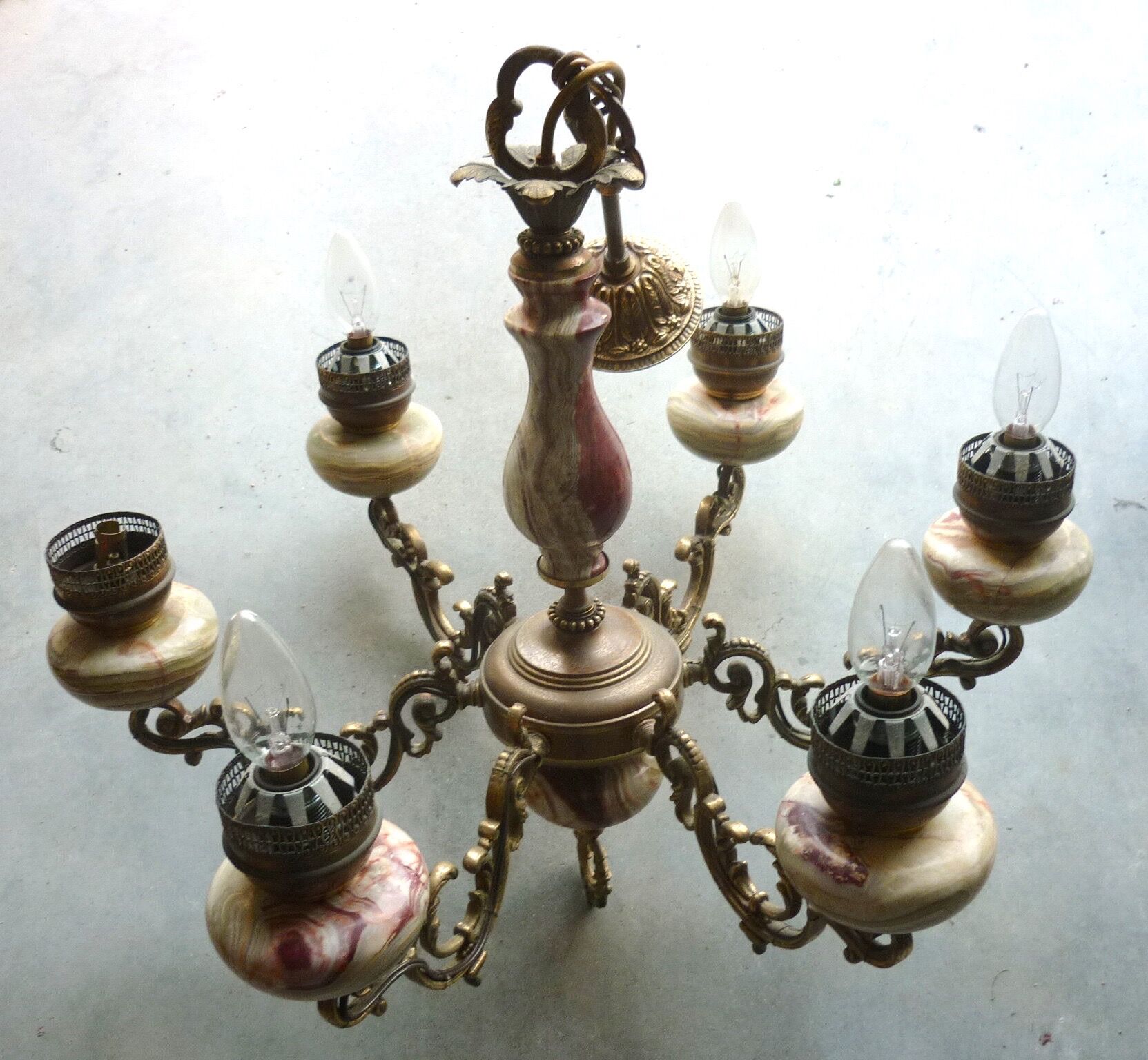 Chandelier with 6 fires of the 20th century