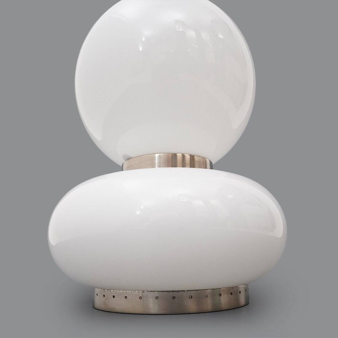 Table lamp with double white glass diffuser, 1970s