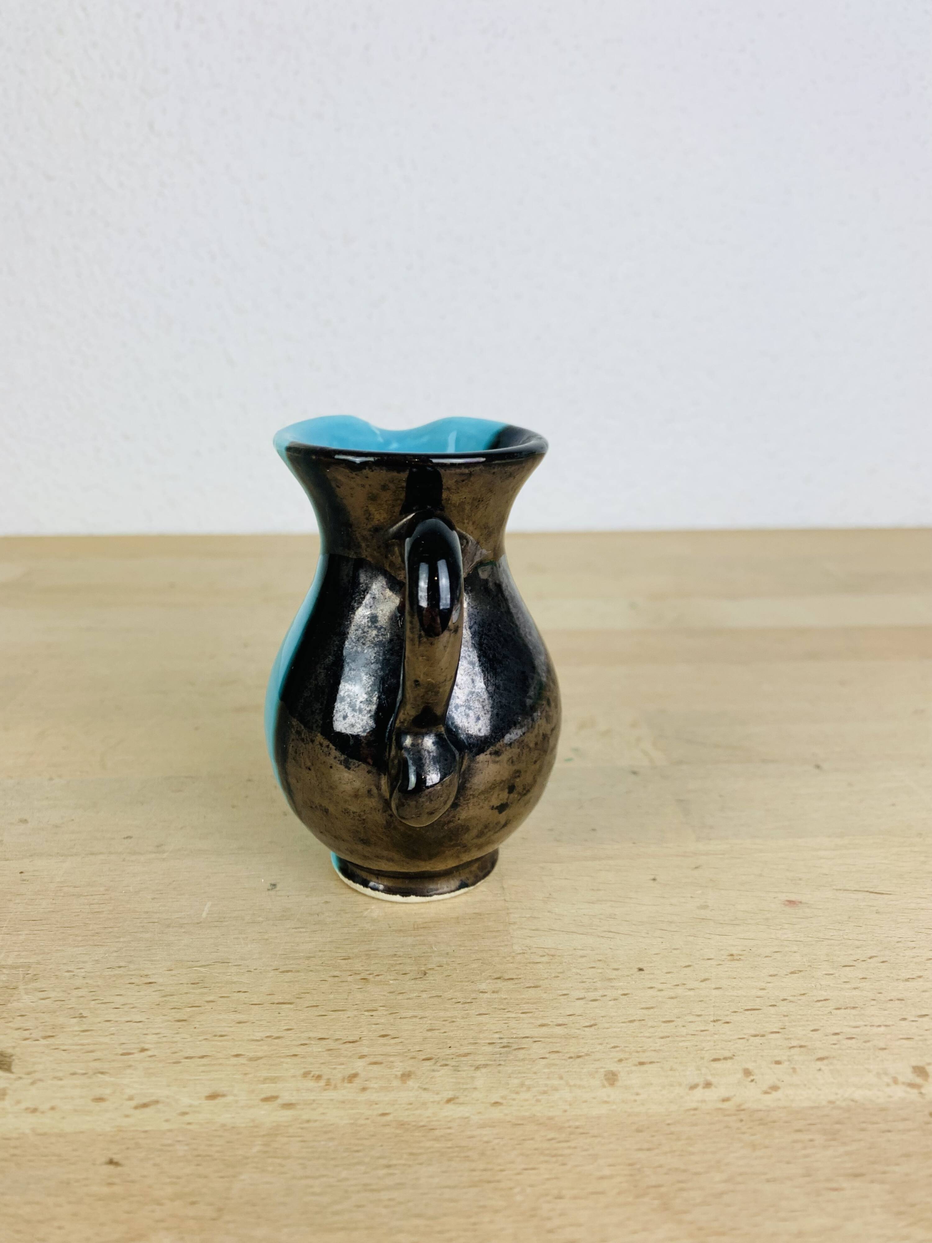 Two-tone ceramic vase from the 50s, blue and black, vintage