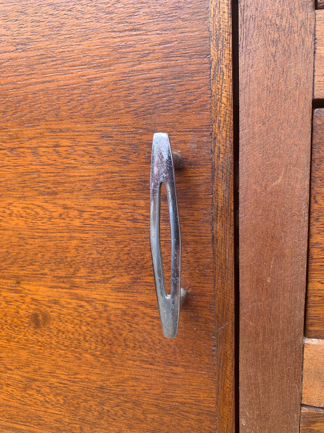 Vintage chest of drawers