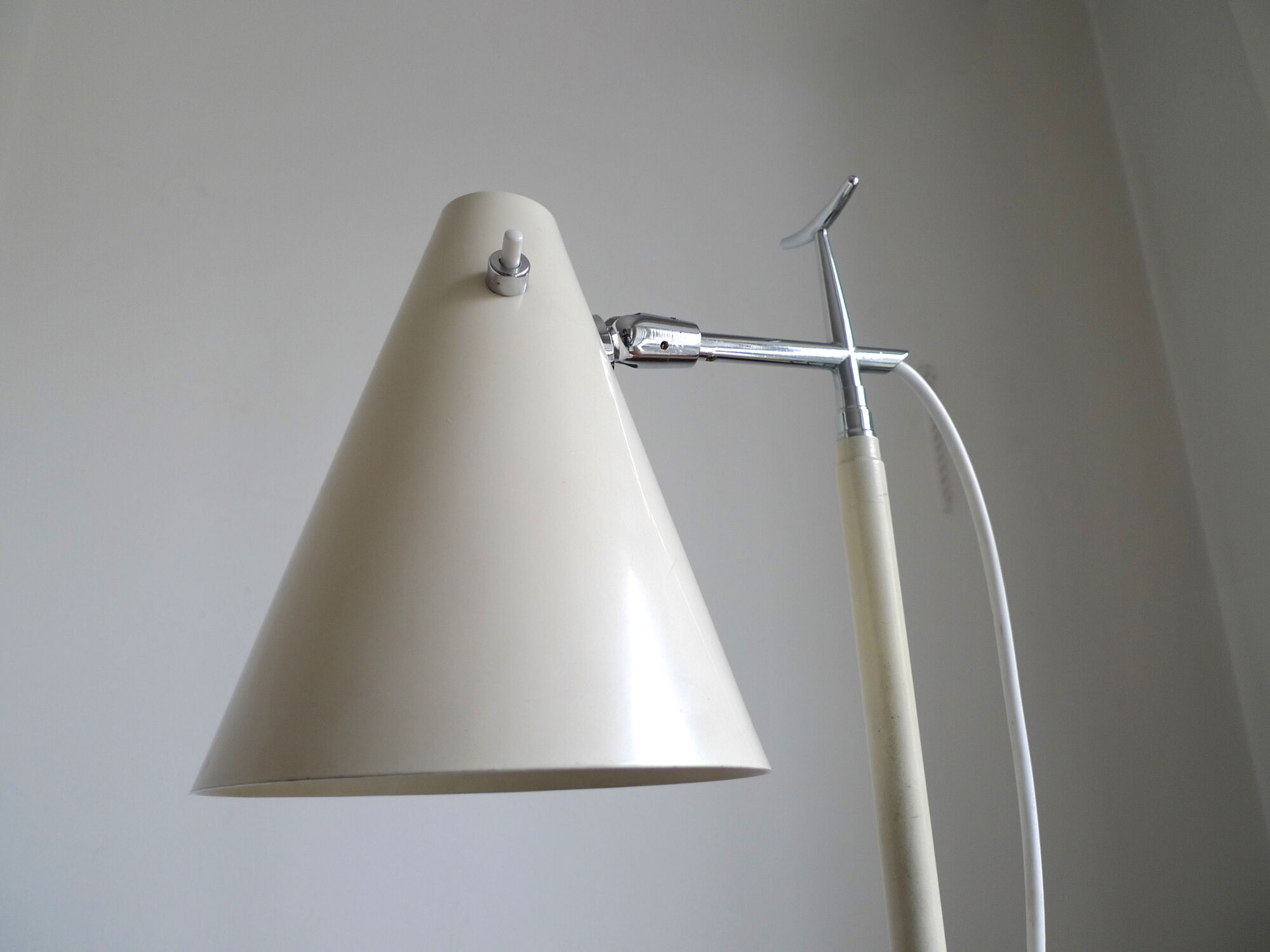 Floor lamp Guiseppe Ostuni & Renato Forti model 201 for O'luce c. 1955