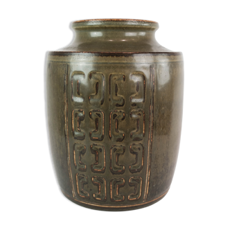 Stoneware vase with dark glaze, no.: 231 by Bing and Groendahl