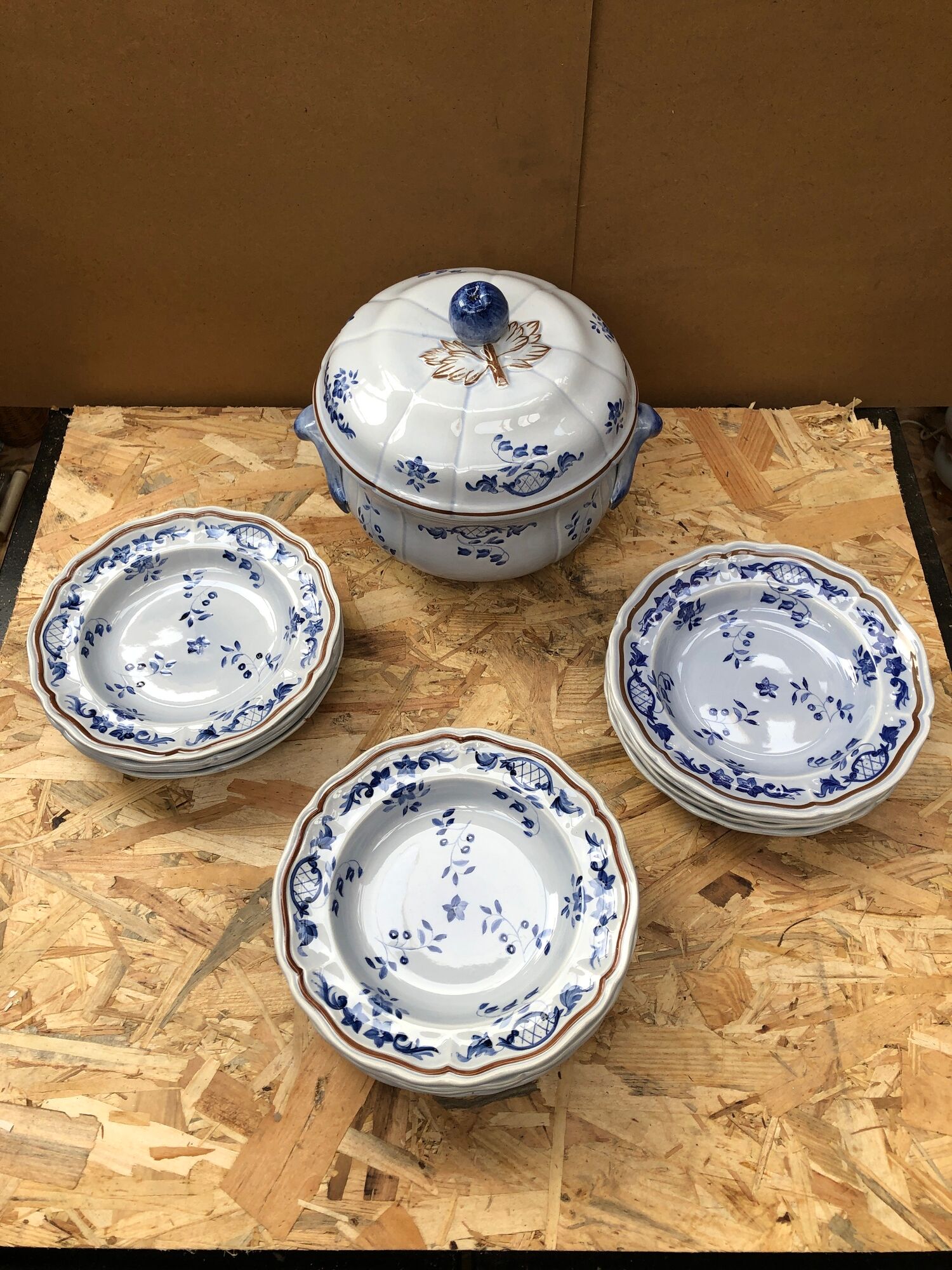 Old service longchamp
