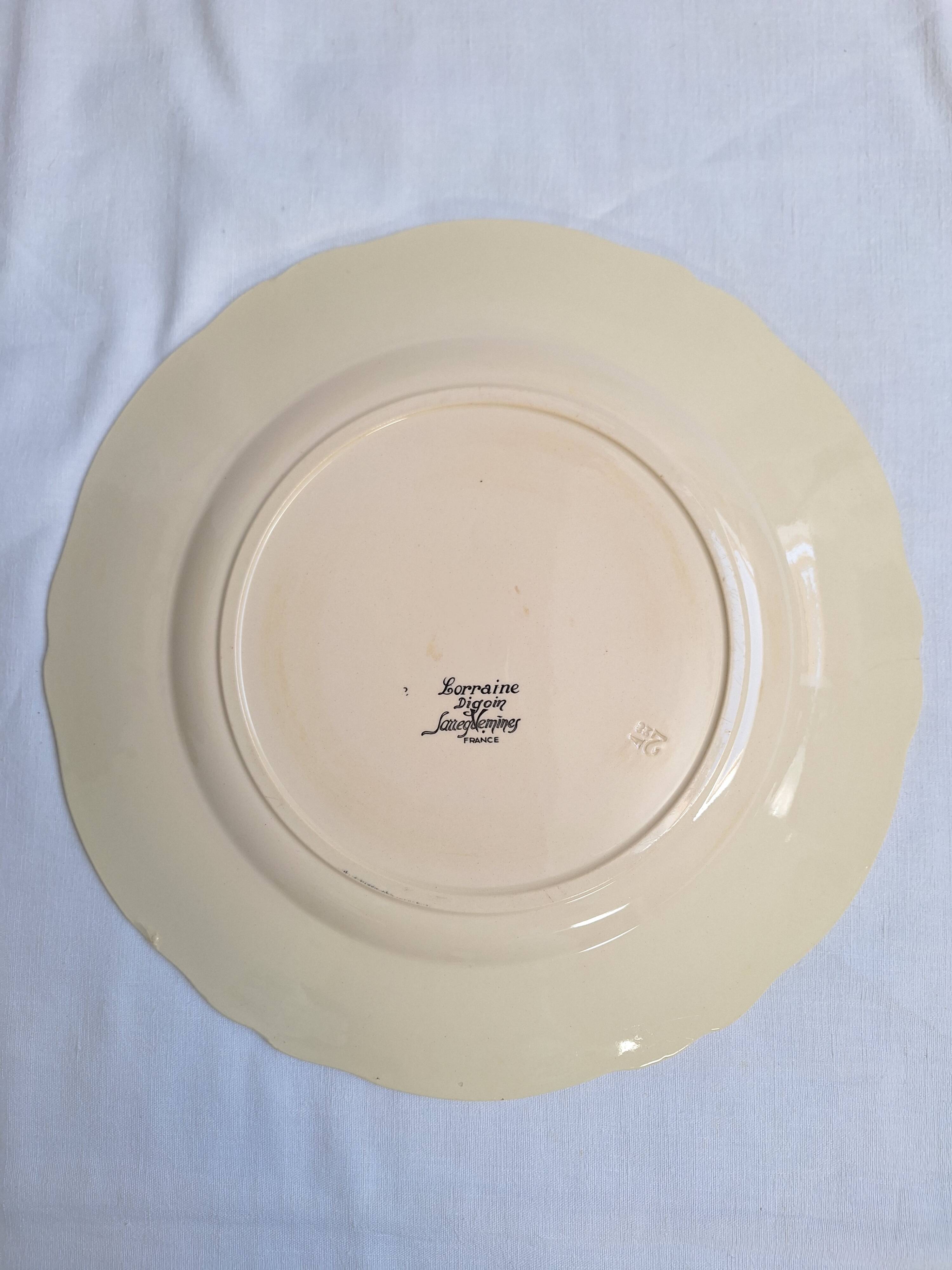 Large round dish Digoin Sarreguemines Model Lorraine