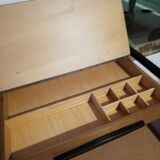 Scandinavian table