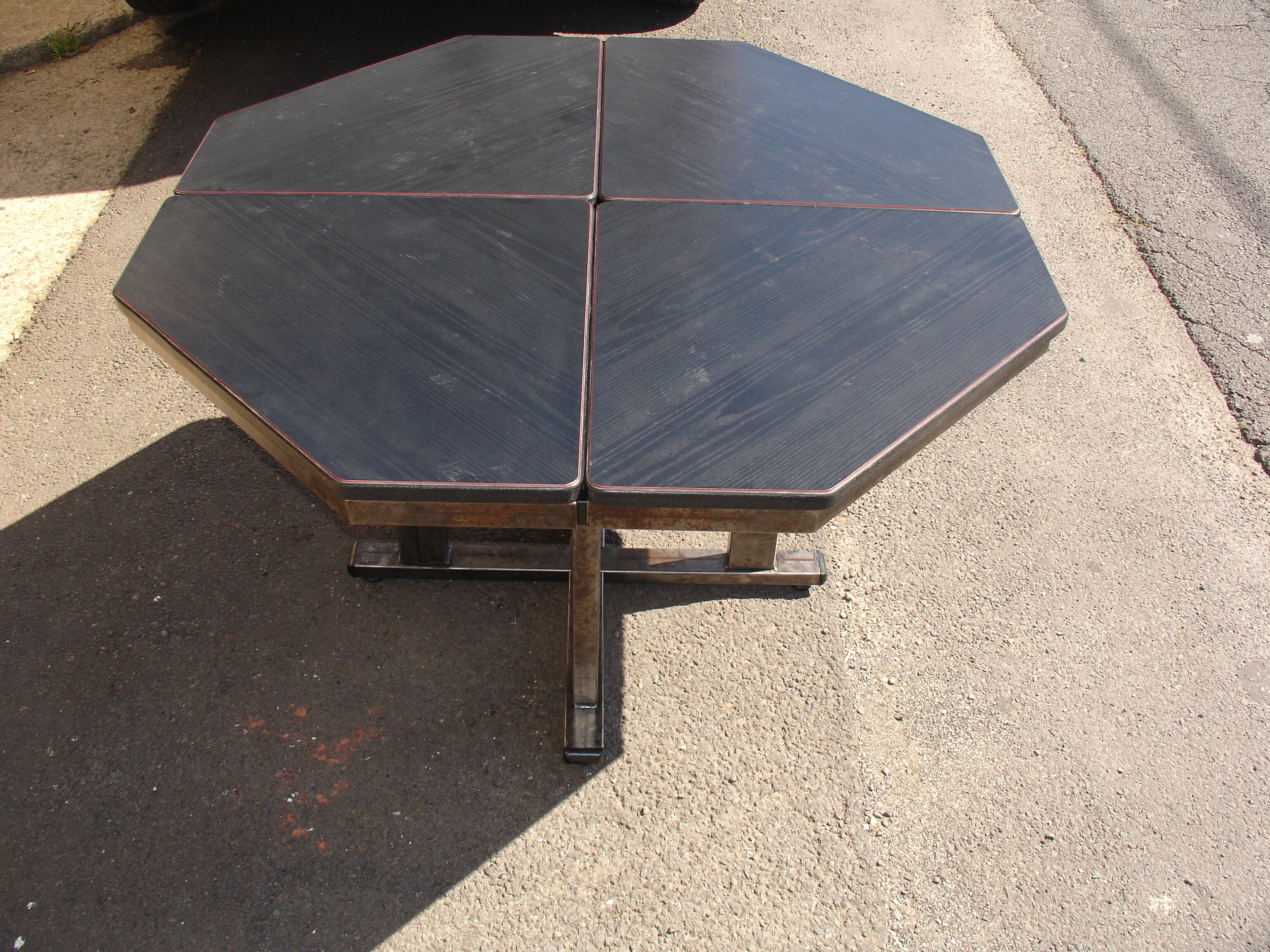 Table circa 1980 in steel and black ash laminate