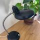 Lampe de bureau noire en métal