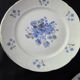 Service 44 pièces porcelaine de bohème