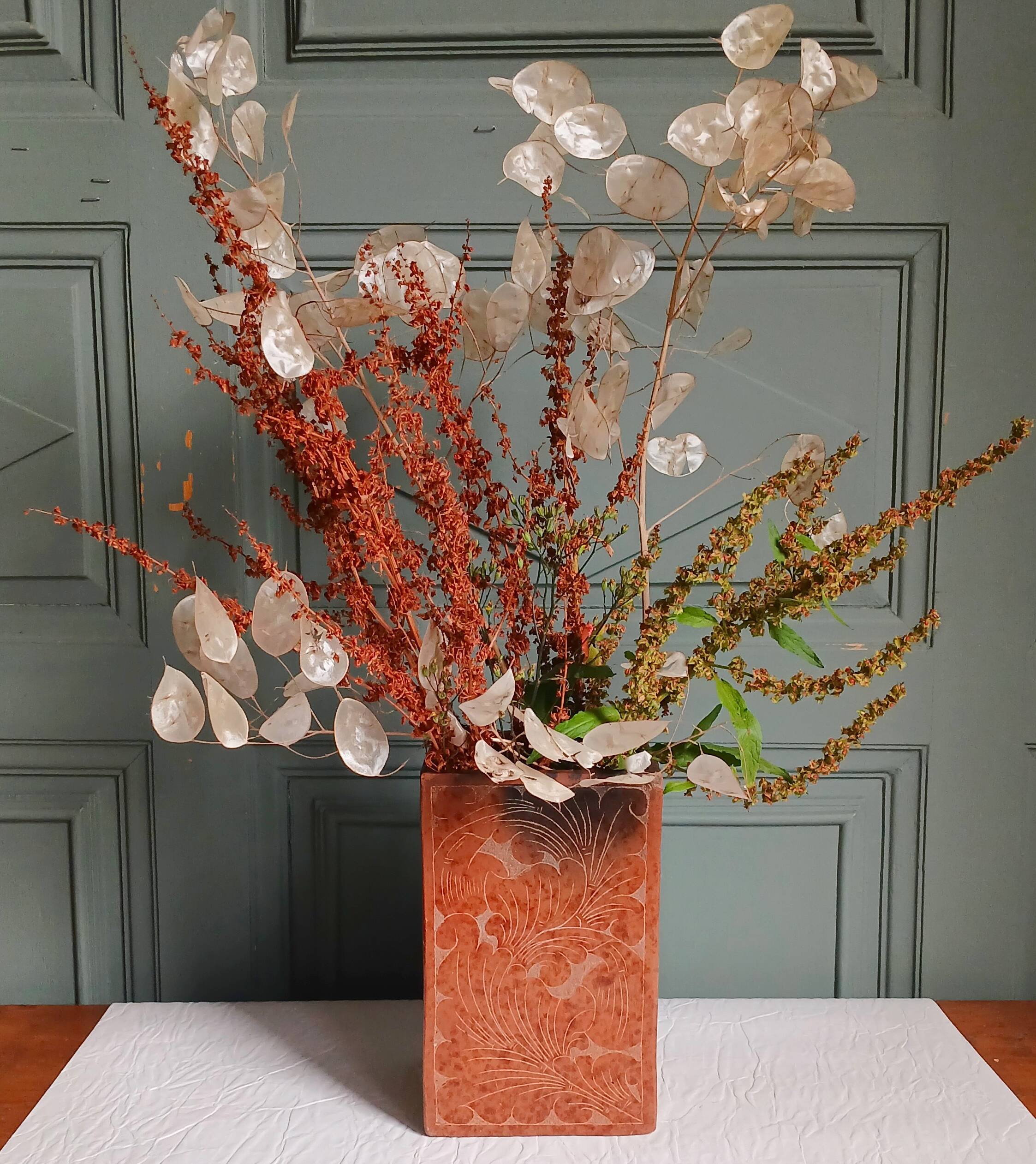 Japanese rectangular vase in Bizen stoneware.