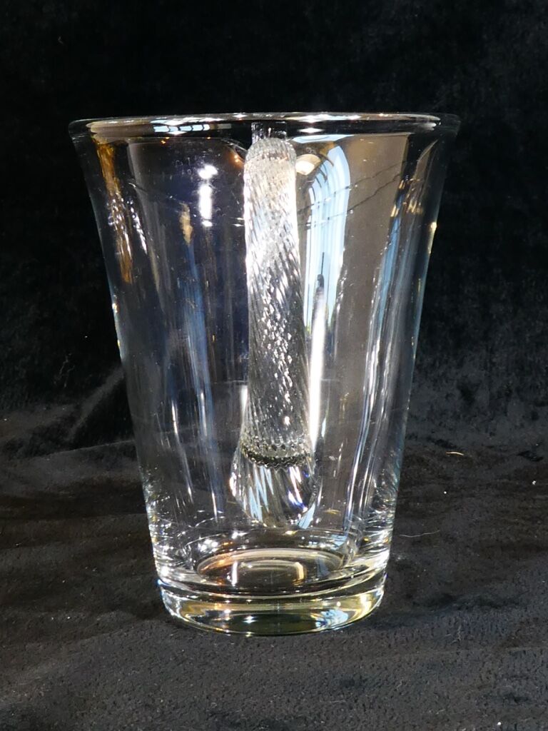 Pitcher Carafe has orangeade em blown glass