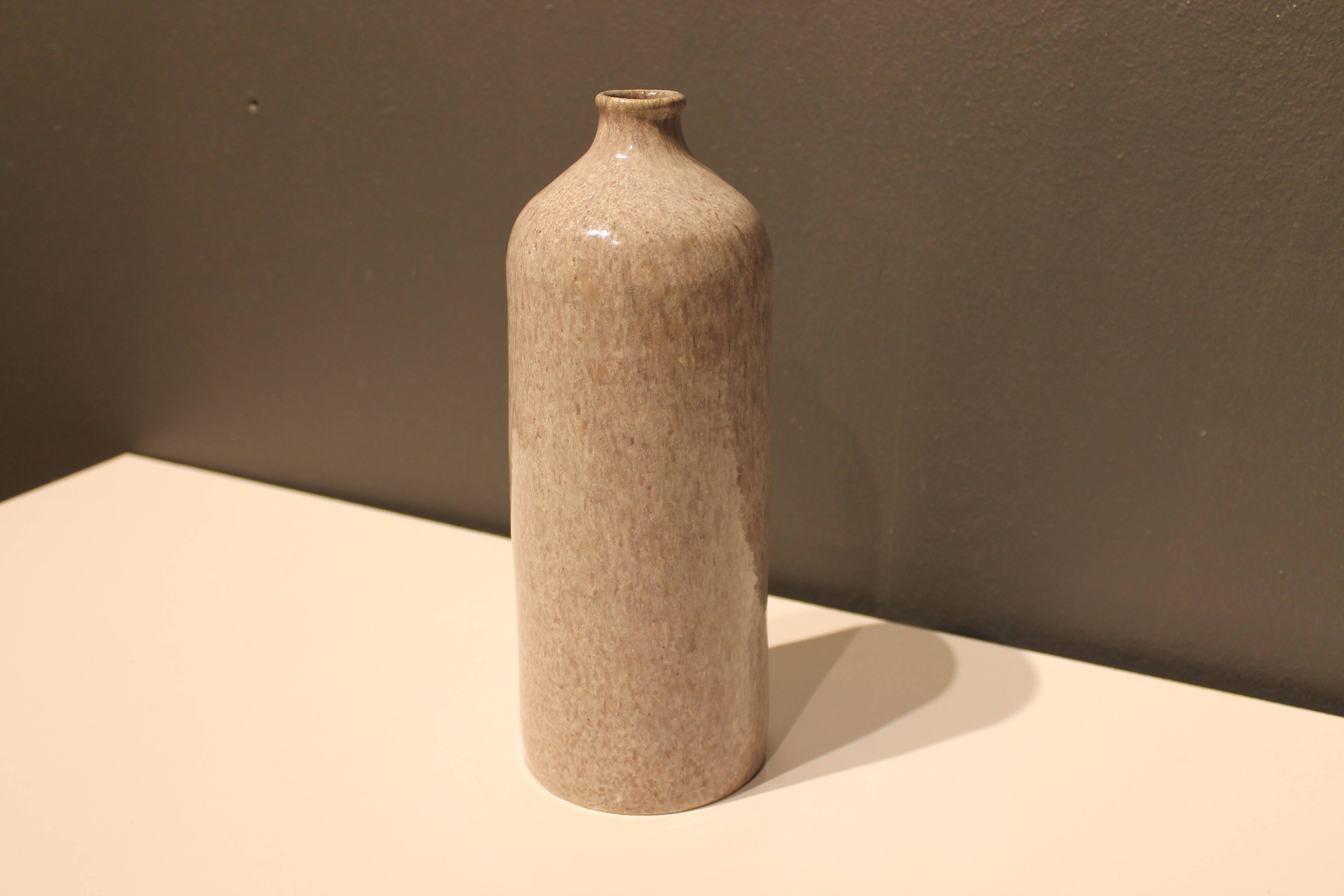 Vase bouteille en céramique, Poterie d'Accolay