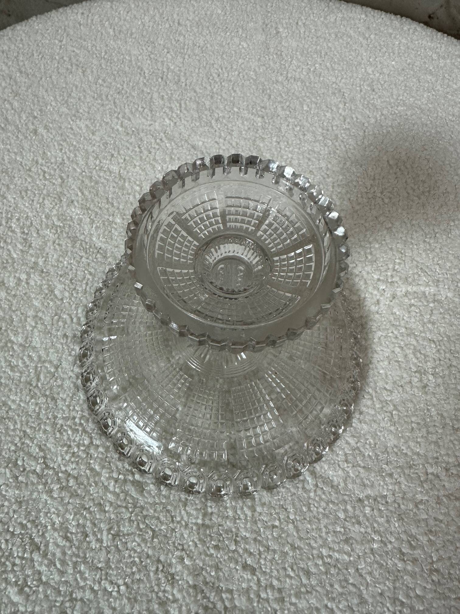 Glass fruit bowl, circa 1900
