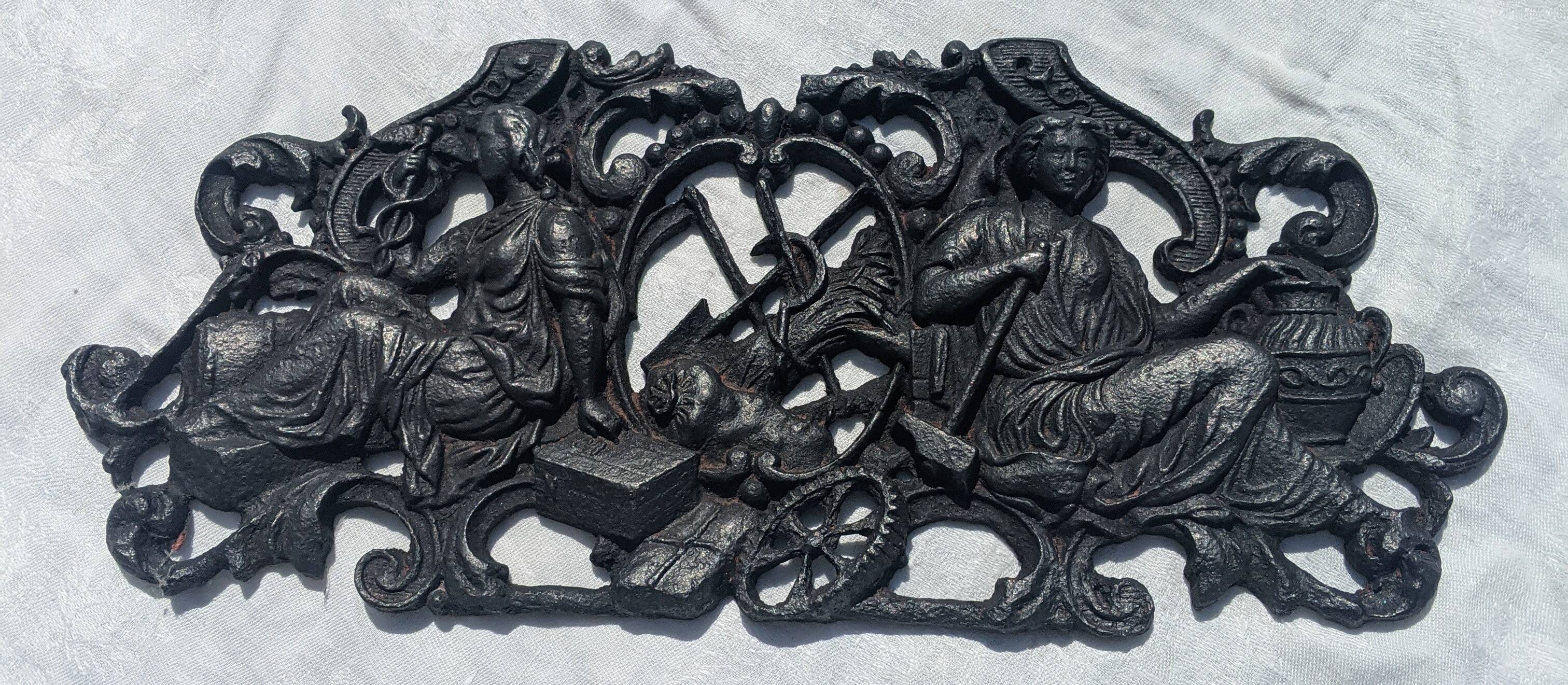 Decorative plaque cast iron, late 19th century
