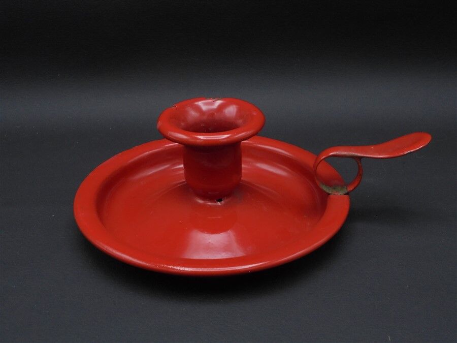 Enamelled sheet metal candlestick