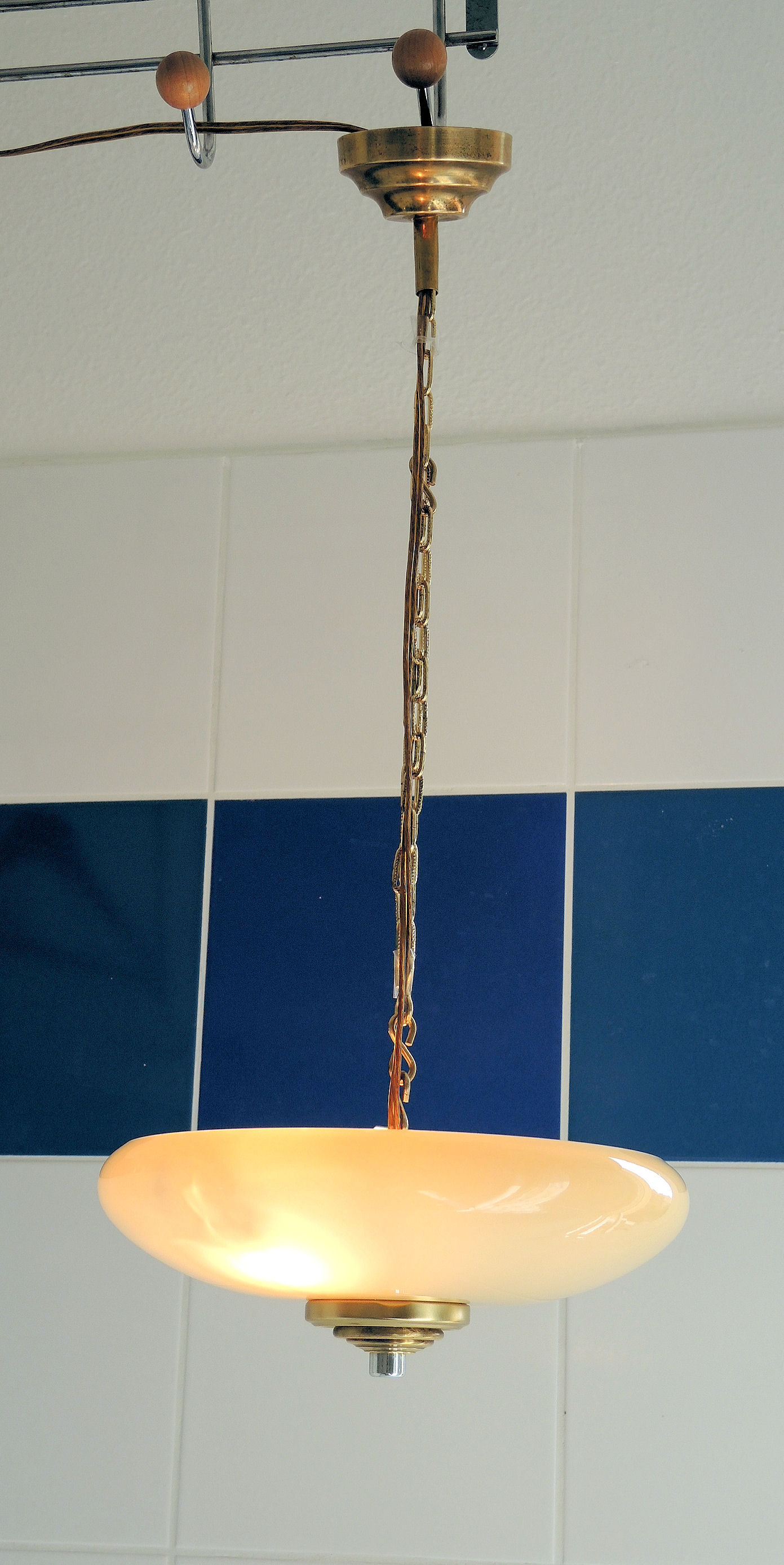 Hanging lamp opaline 24