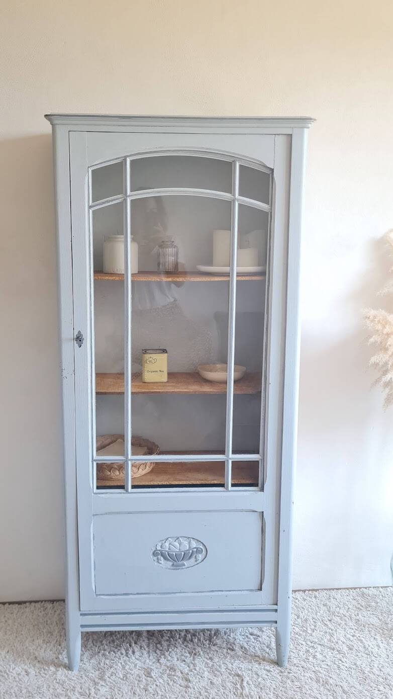 Parisian Art Deco glass cabinet