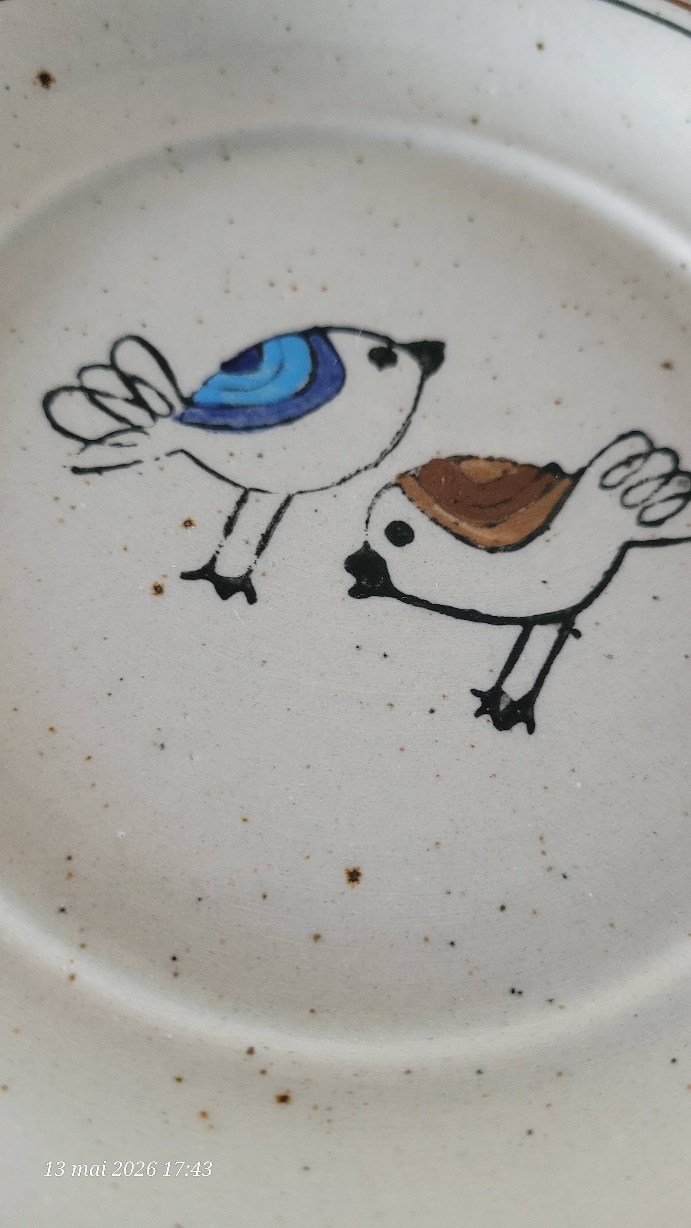 6 assiettes à dessert en grès moucheté