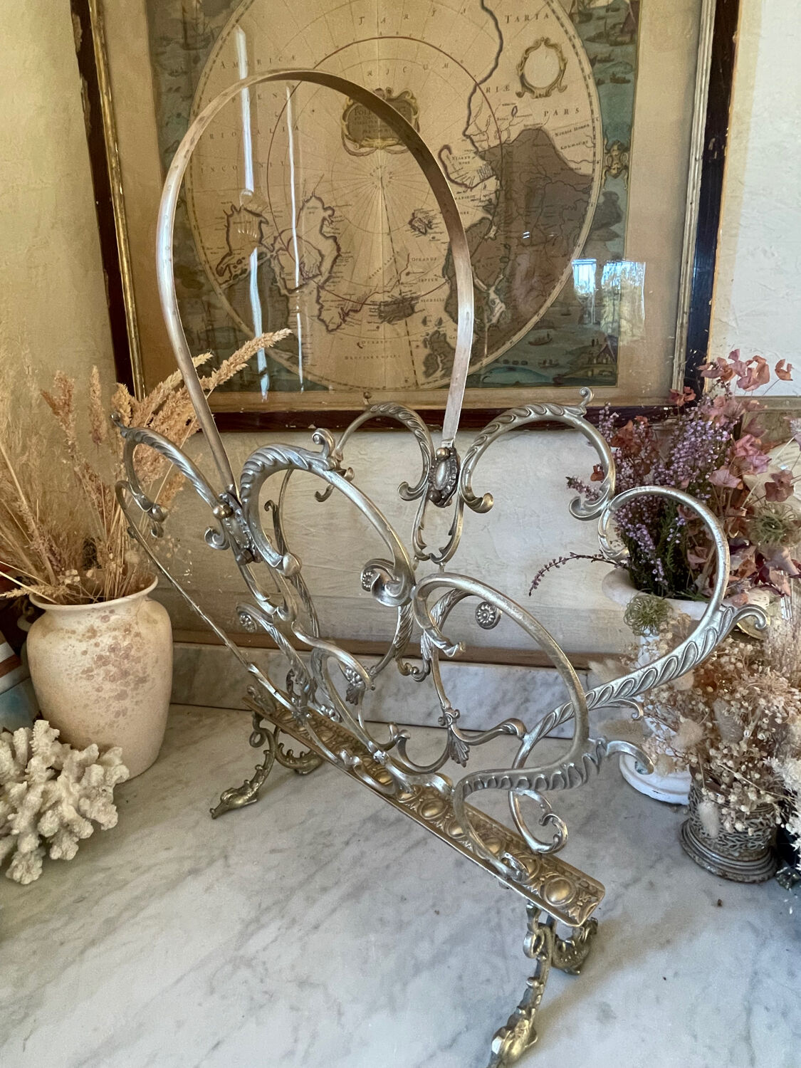 Porte-revue italien en bronze