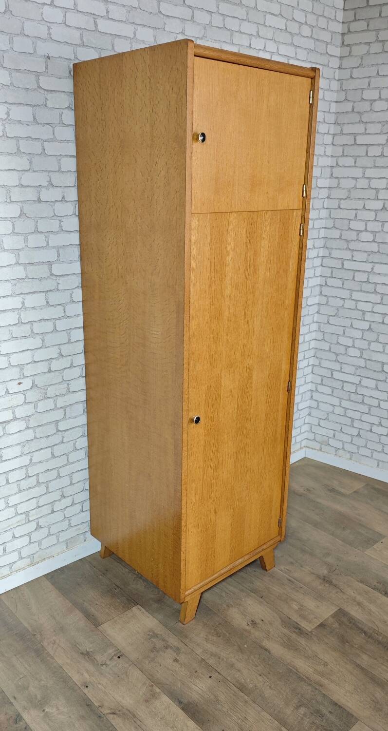 Vintage oak veneered wardrobe 1960