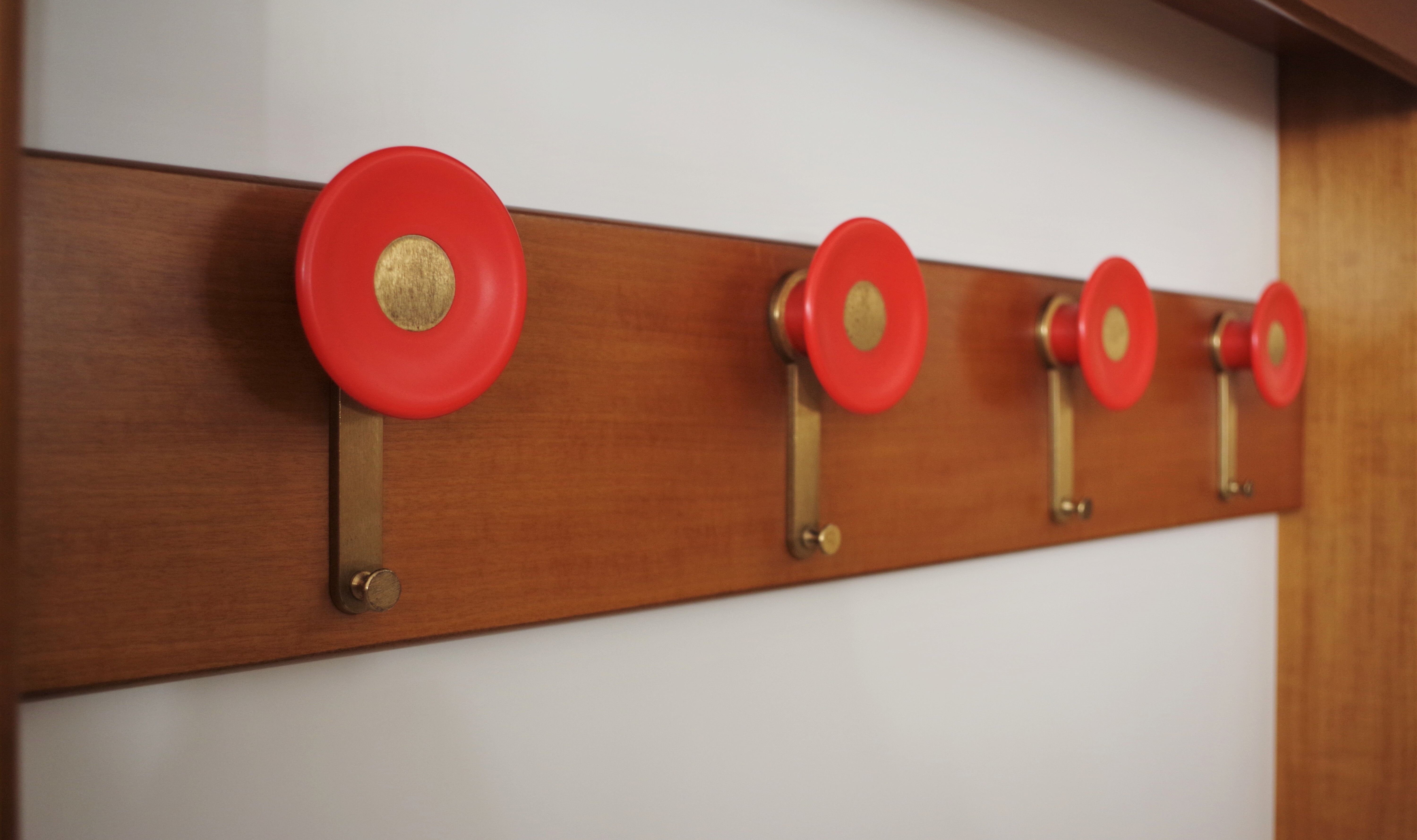 Coat rack