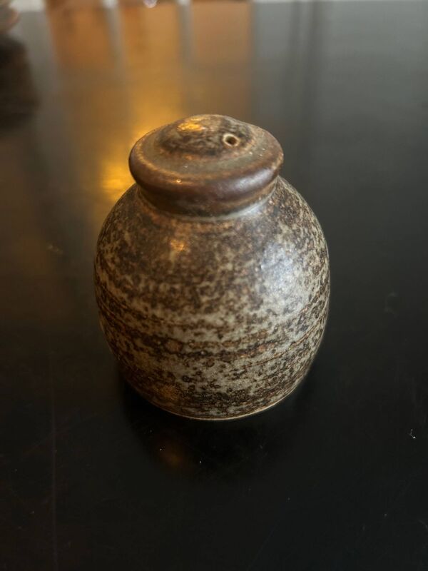 Vaisselle en grès Jean Tessier, Atelier le Cep