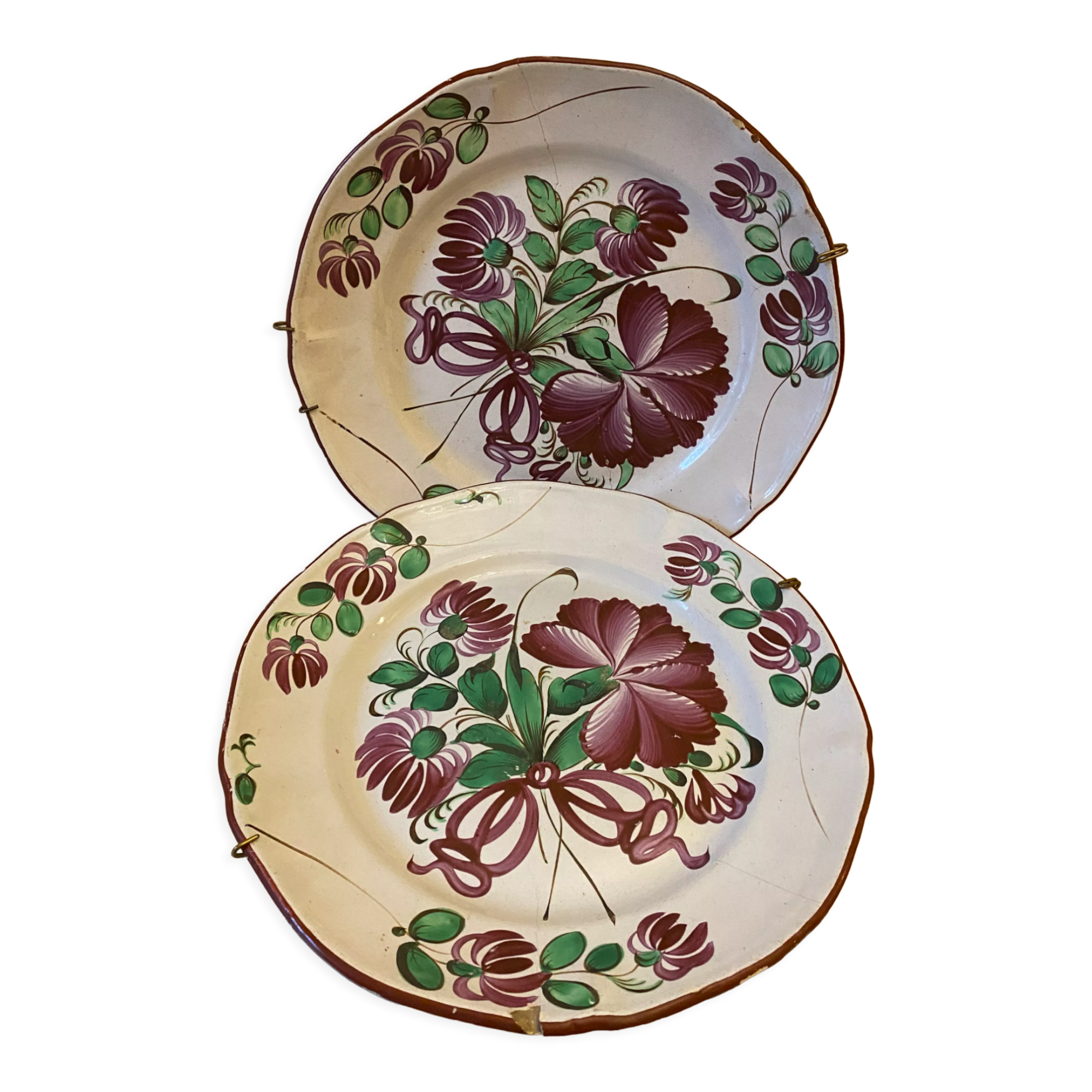Pair of earthenware dishes