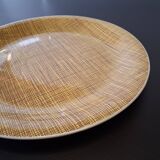 Slightly hollow round serving plate from Villeroy and Boch model "Bern".