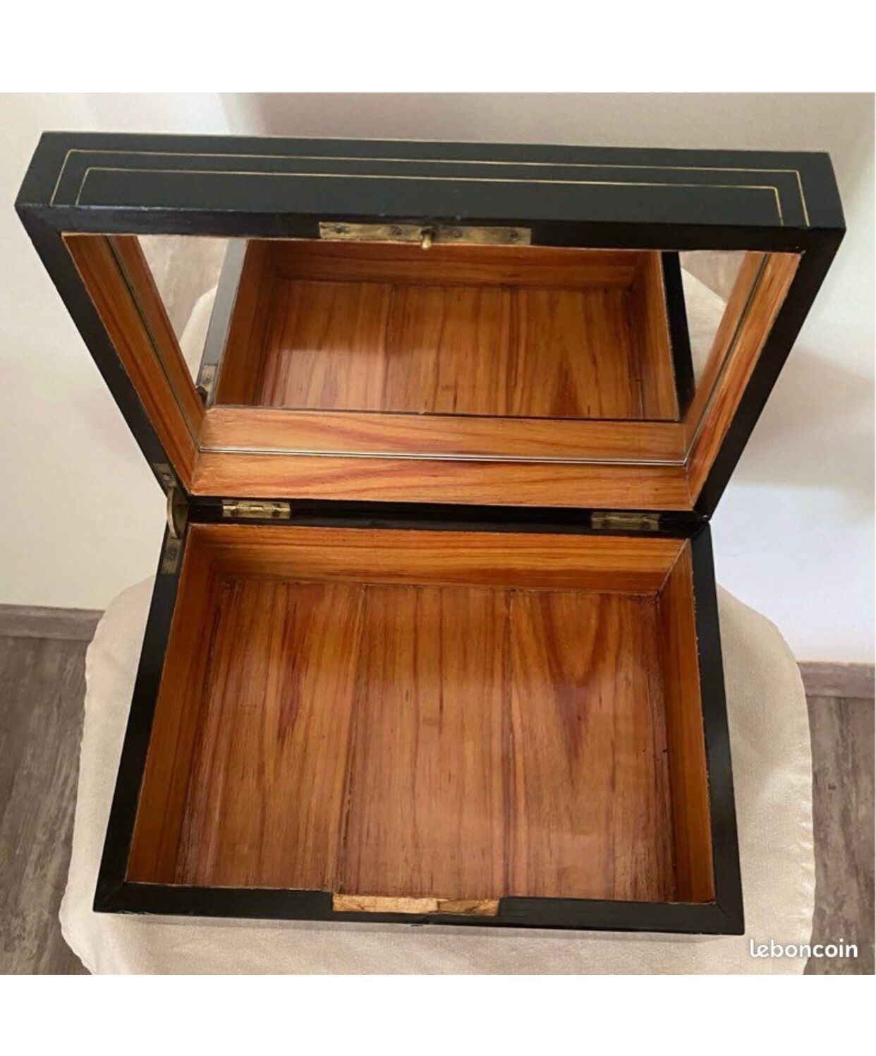 Box with mirror Napoleon III