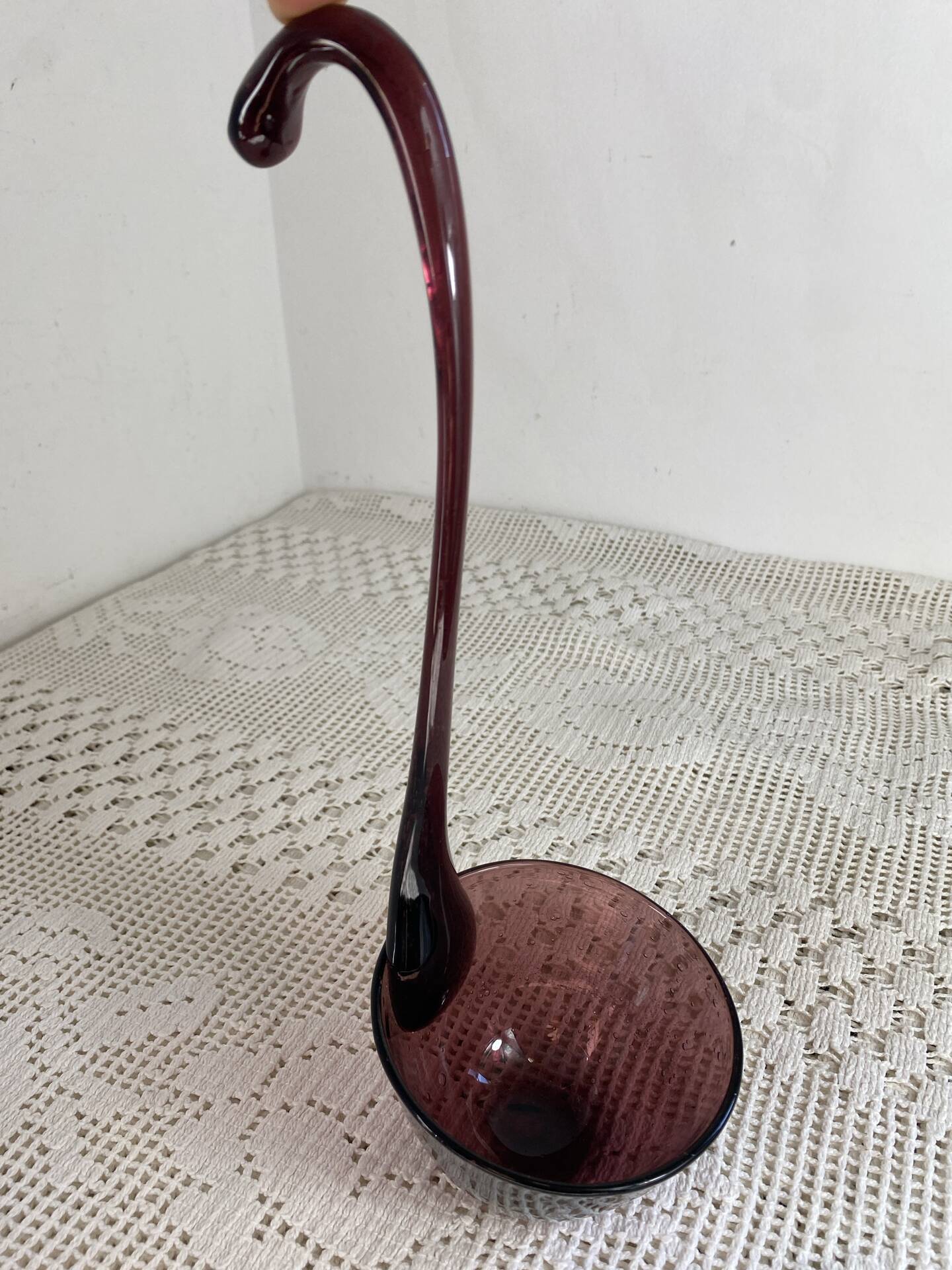 Sangria ladle, in blown and bubbled glass, Biot