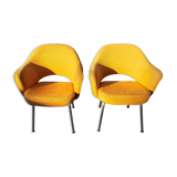 Conference chairs by Eero Saarinen from the 70s