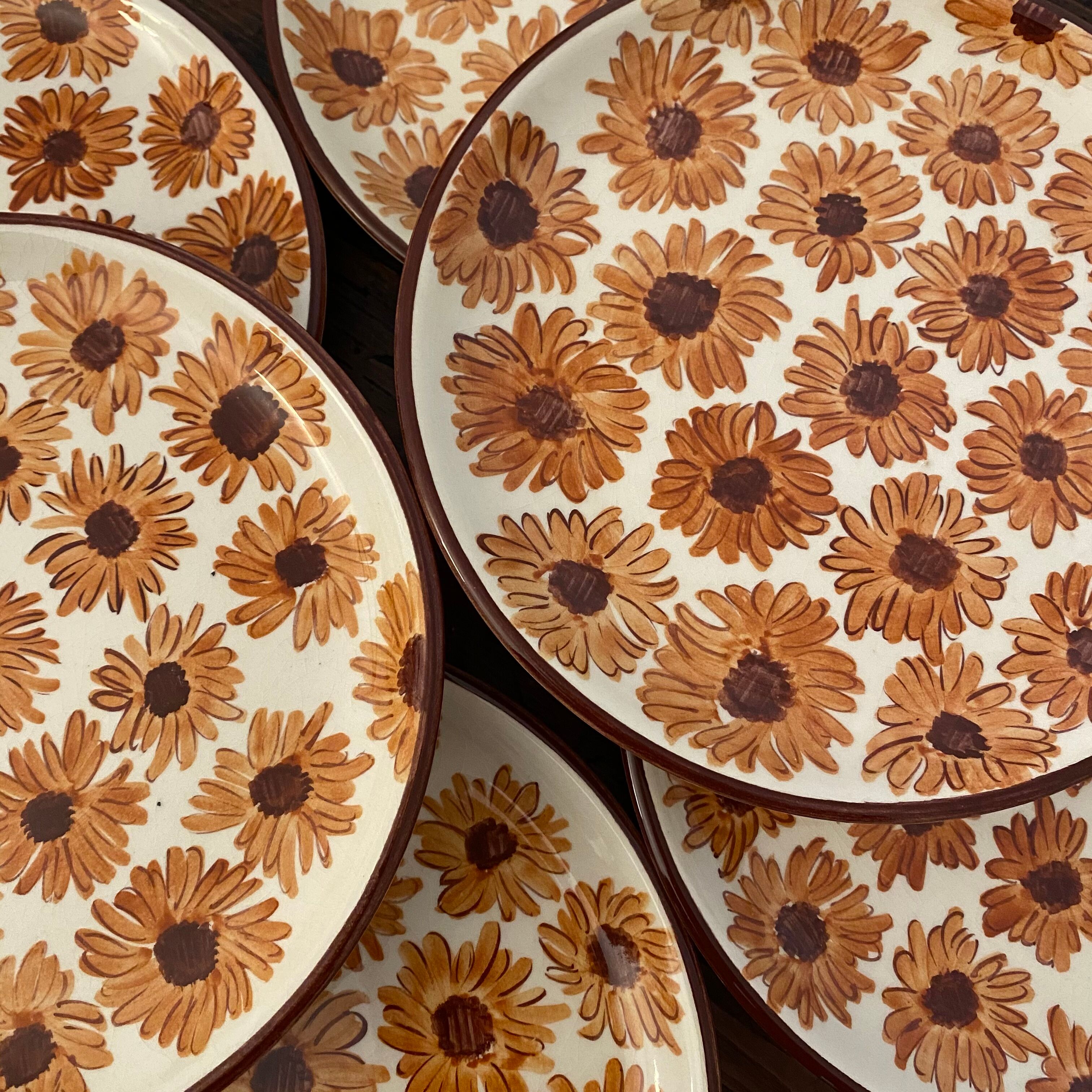 Duo plates and coffee maker