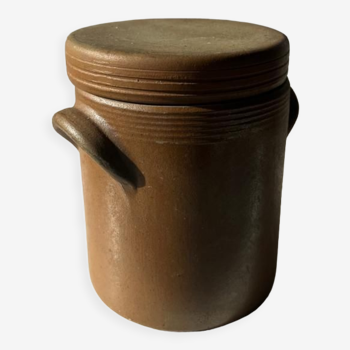 Stoneware pot made in France