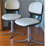 Paire de chaises pivotantes "Giroflex", design martin Stoll, 1975, modèle 7105