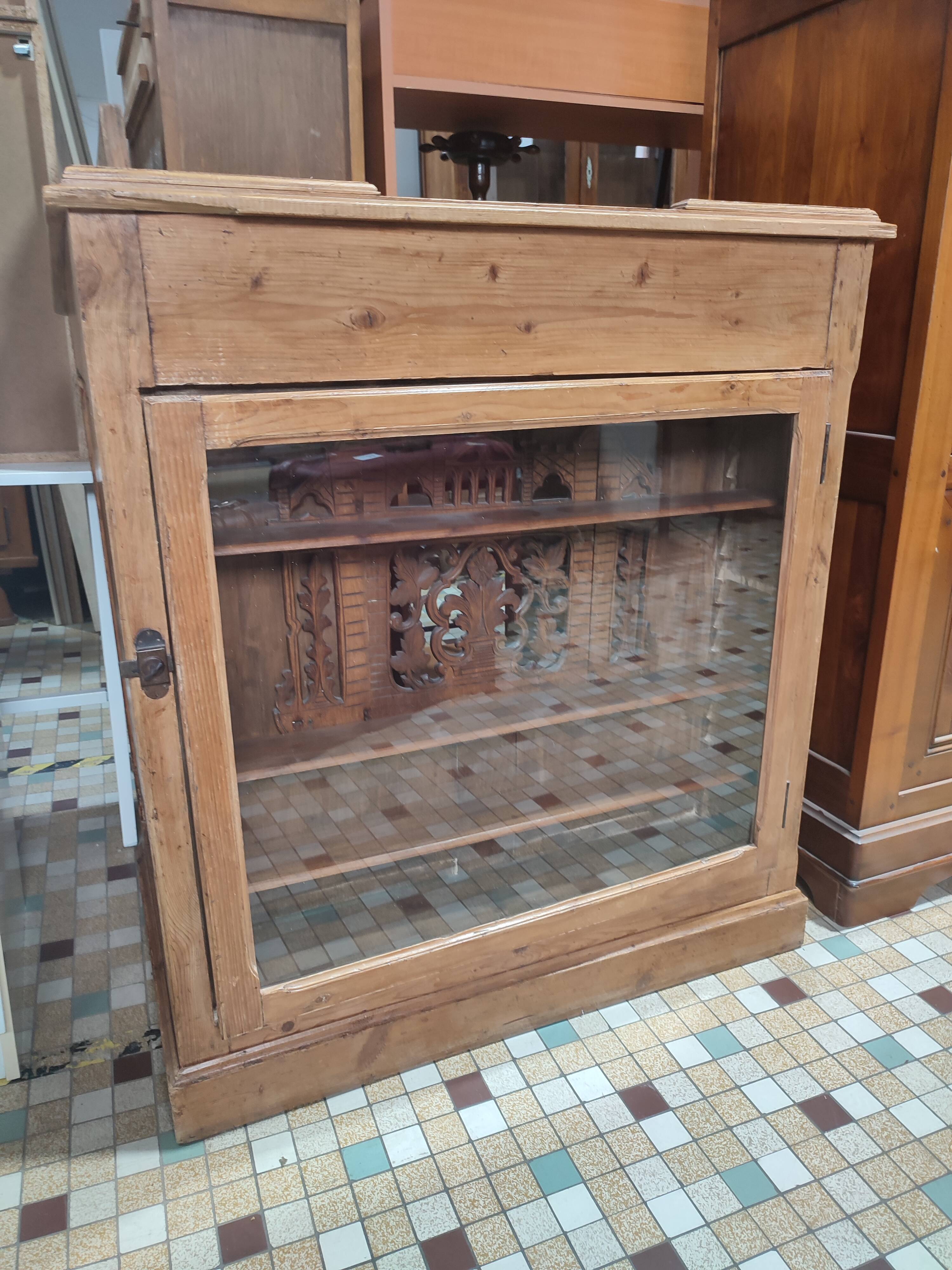 Meuble comptoir atelier église industriel bijoutier mercerie