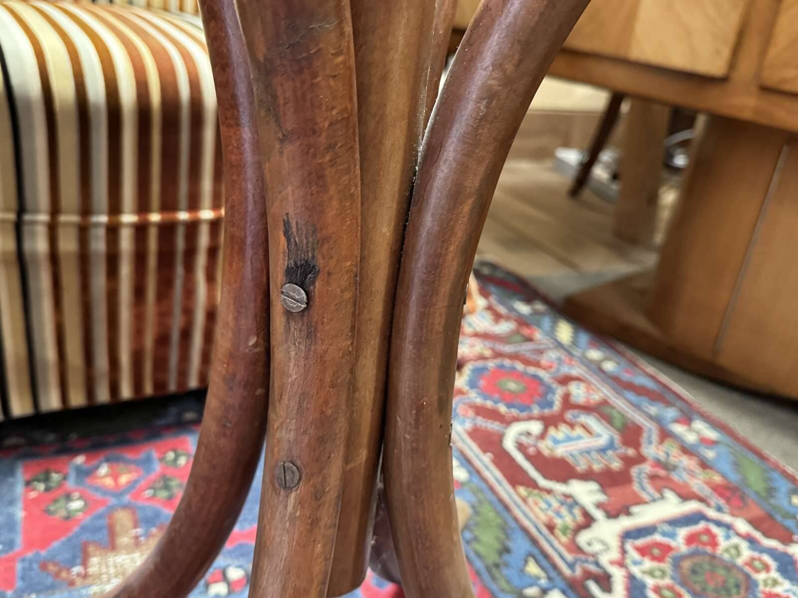 Beech coat rack turned from the 1930s
