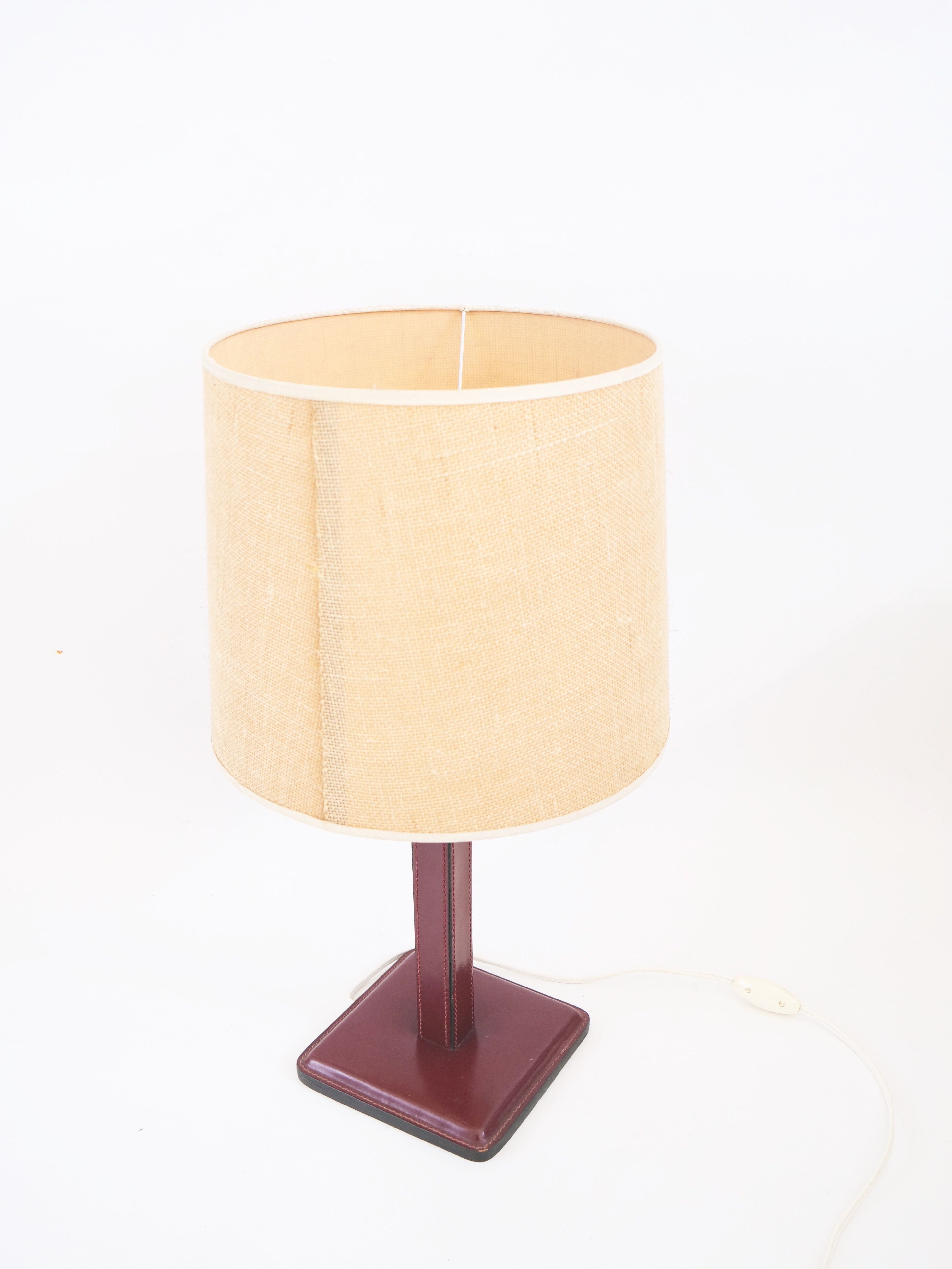 Saddled stitched leather bedside lamp