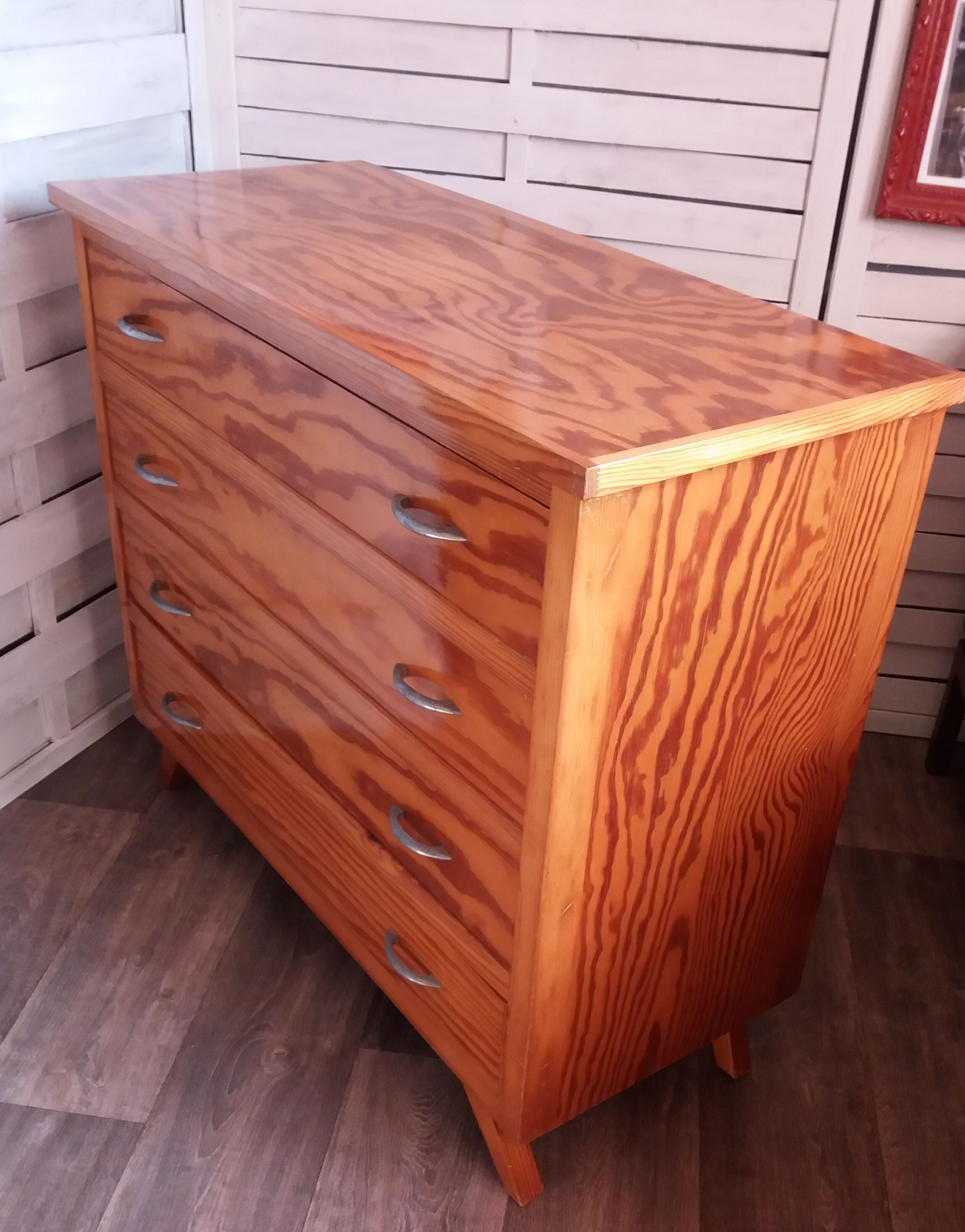 Commode années 60 pieds compas