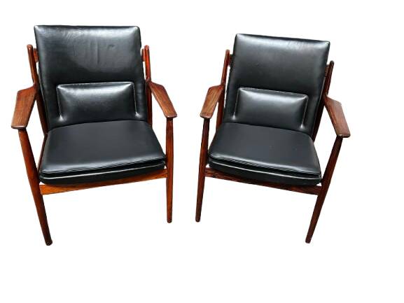 Pair of armchairs by A. Vodder for Sibast