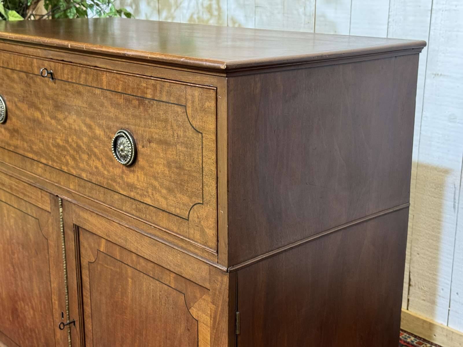 Commode secrétaire anglaise 19ème en acajou