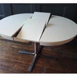 Vintage round table with extensions 1970